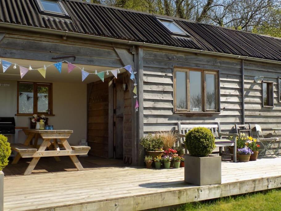 Log Cabin At The Old Summer Dairy Glastonbury Somerton  Exterior photo